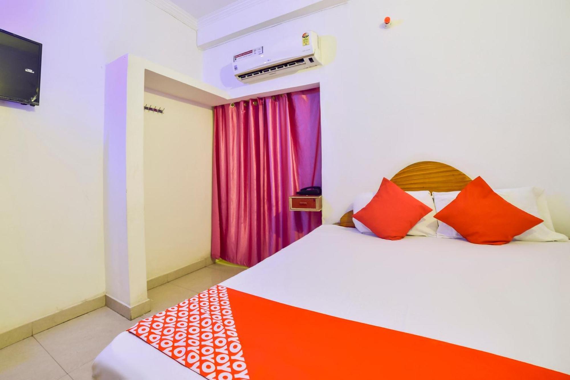 OYO 70010 Mamta Hotel Hajipur Exterior foto
